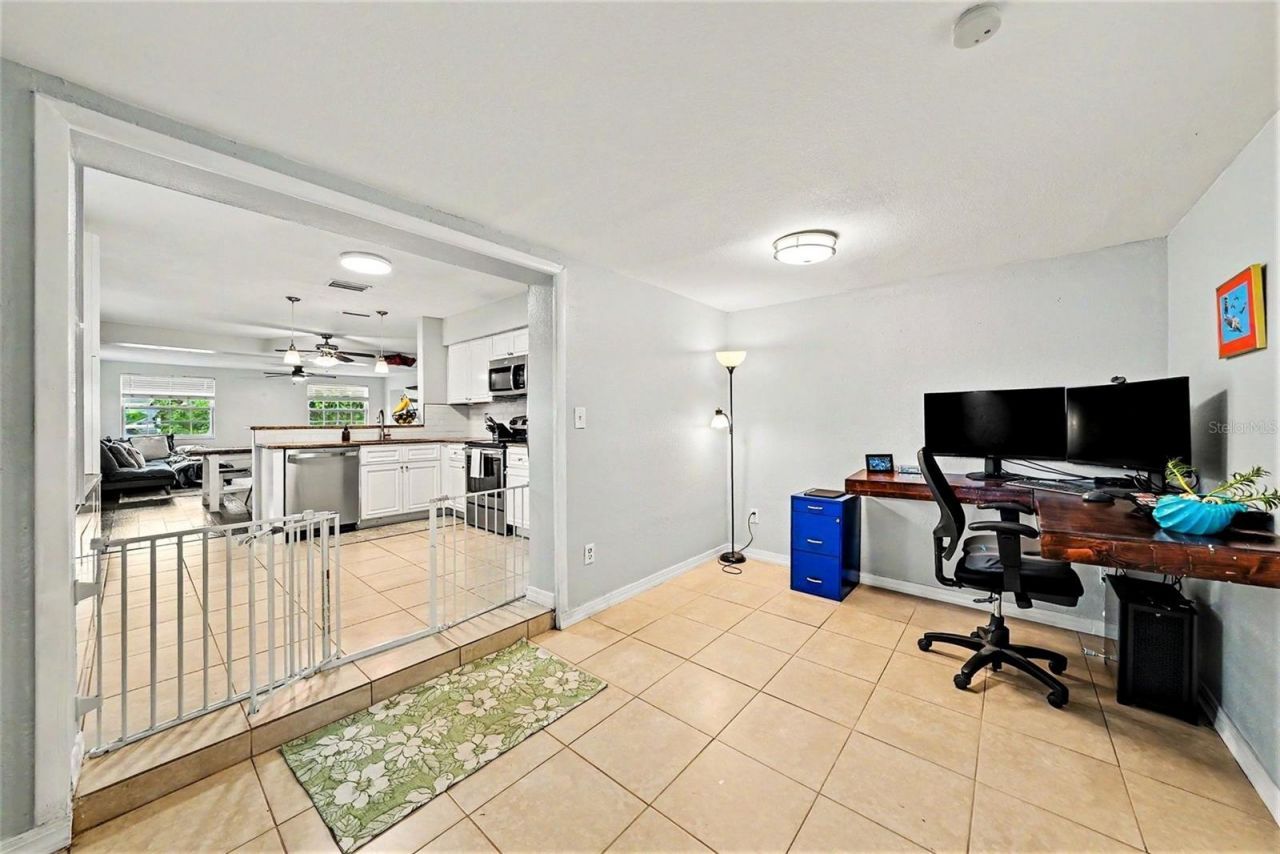 3901 13th Avenue N, Saint Petersburg, FL 33713 Photo