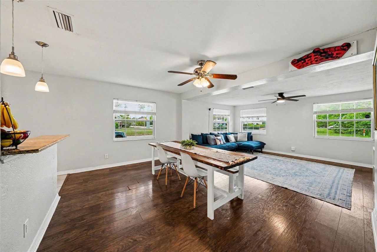 3901 13th Avenue N, Saint Petersburg, FL 33713 Photo