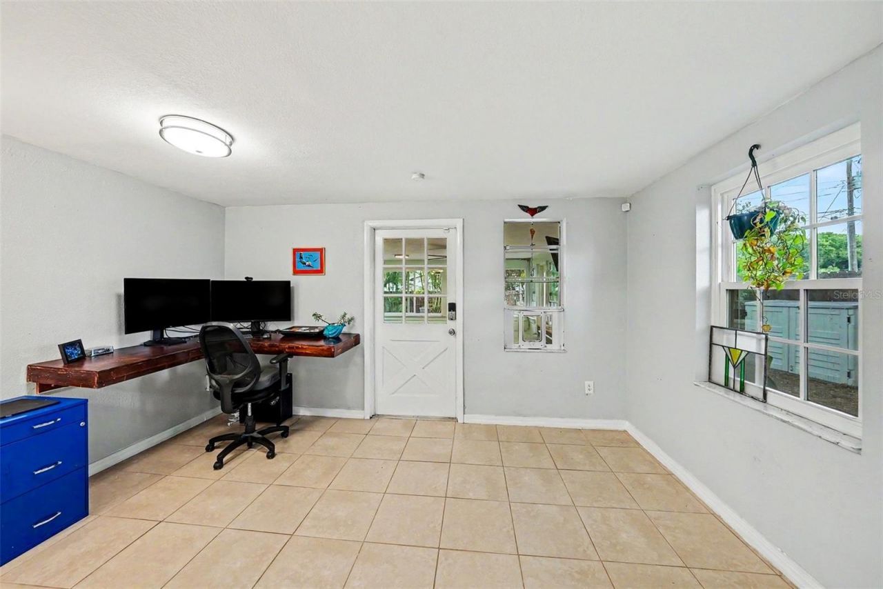 3901 13th Avenue N, Saint Petersburg, FL 33713 Photo