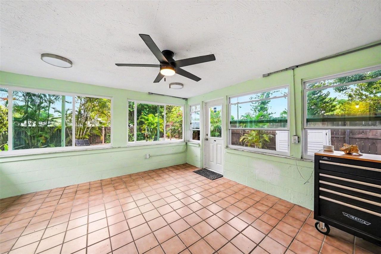 3901 13th Avenue N, Saint Petersburg, FL 33713 Photo