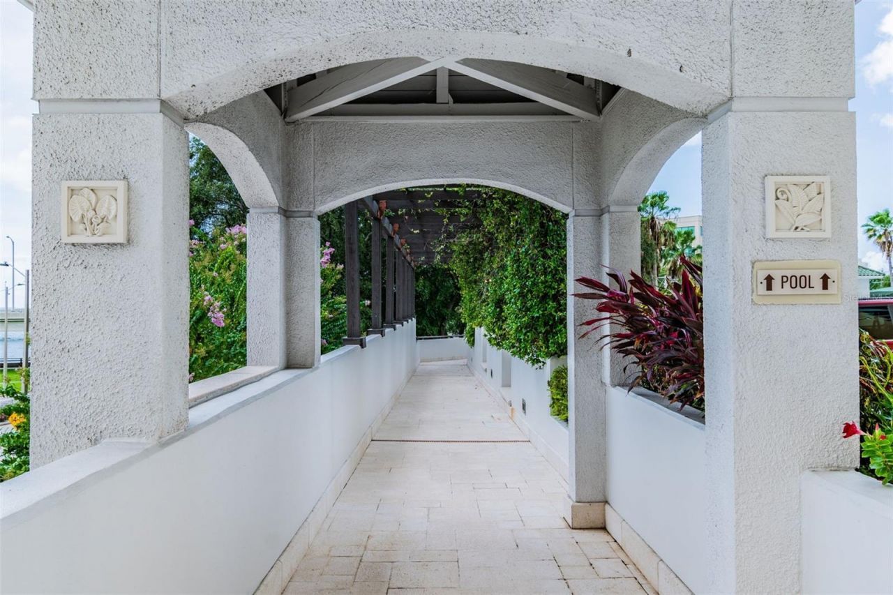 345 Bayshore Boulevard, Unit 1510, Tampa, FL 33606 Photo