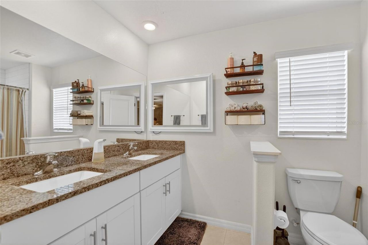 7050 Ripple Pond Loop, Zephyrhills, FL 33541 Photo