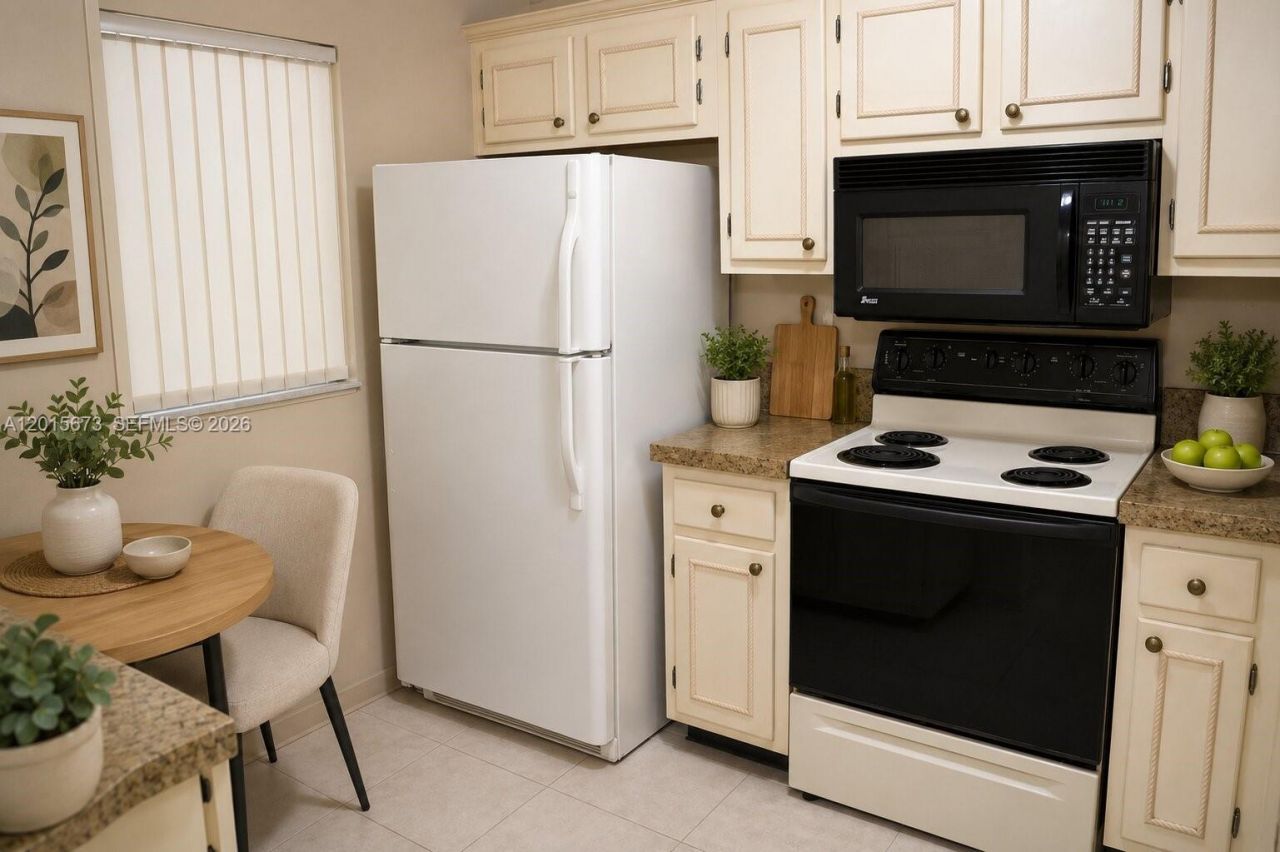 10855 SW 112th Ave, Unit 309, Miami, FL 33176 Photo