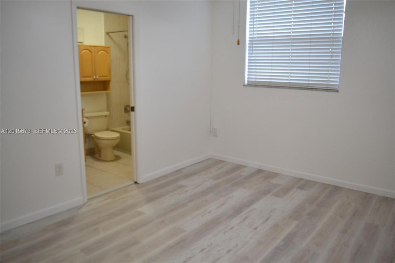 10855 SW 112th Ave , Unit 309, Miami, FL 33176 Photo