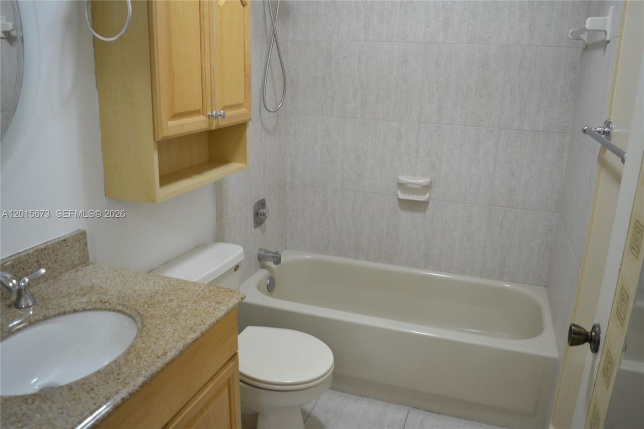 10855 SW 112th Ave , Unit 309, Miami, FL 33176 Photo