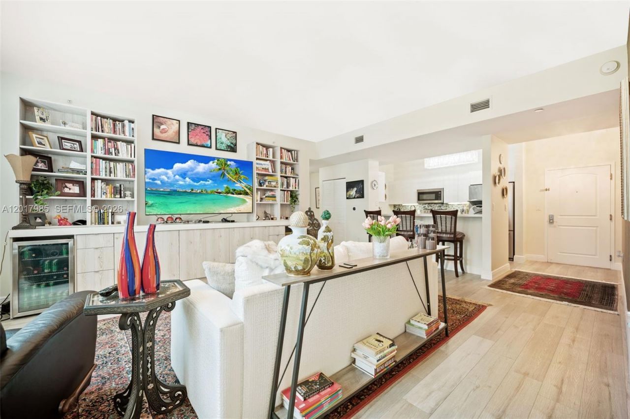 7350 SW 89th St, Unit 314S, Miami, FL 33156 Photo