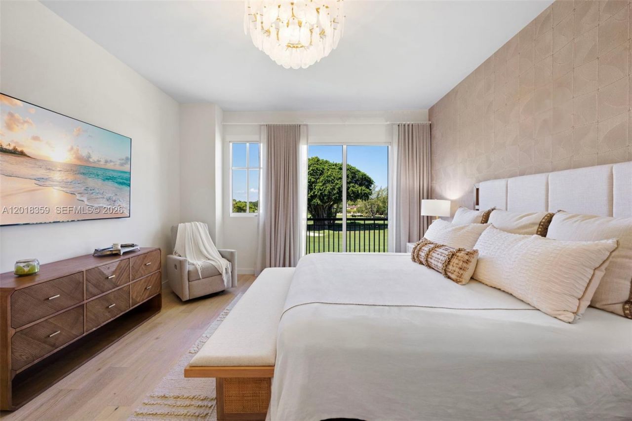 1228 Anastasia Ave, Unit 304, Coral Gables, FL 33134 Photo