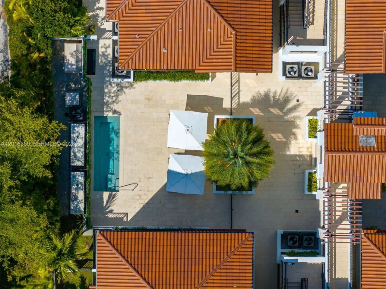 1228 Anastasia Ave, Unit 304, Coral Gables, FL 33134 Photo