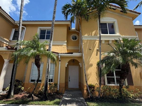 10777 NW 84th Ln, Unit 5-42, Doral, FL 33178