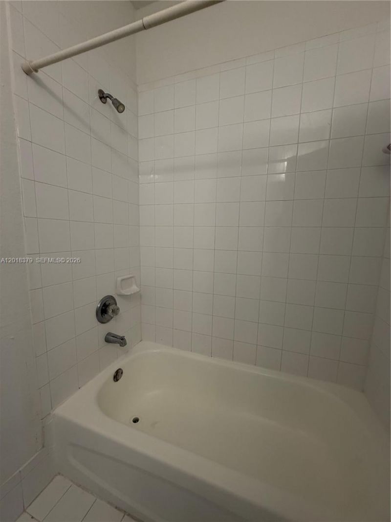 10777 NW 84th Ln, Unit 5-42, Doral, FL 33178 Photo