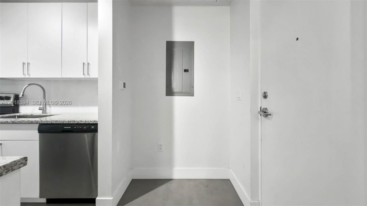 1536 NW 15th Ave, Unit 203, Miami, FL 33125 Photo