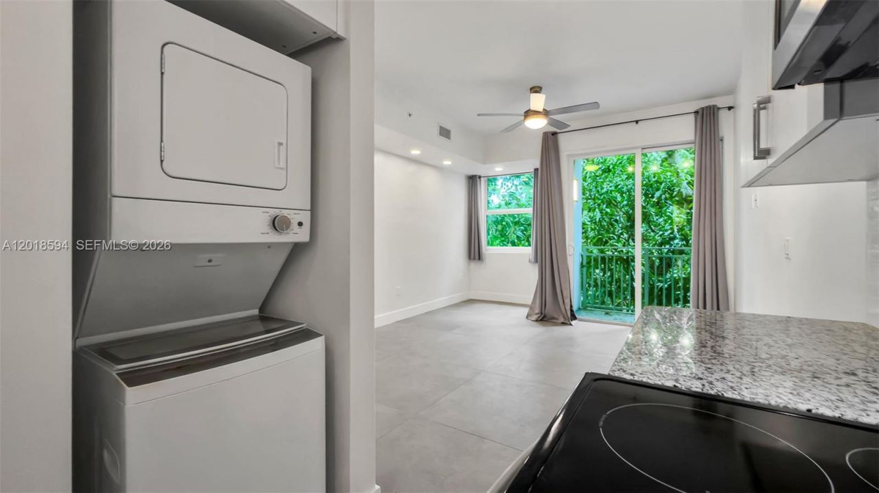 1536 NW 15th Ave, Unit 203, Miami, FL 33125 Photo