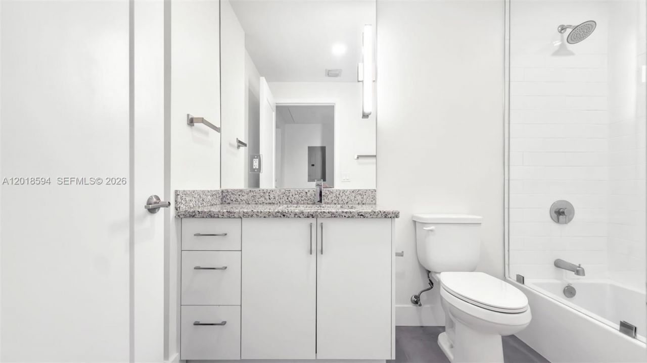 1536 NW 15th Ave, Unit 203, Miami, FL 33125 Photo
