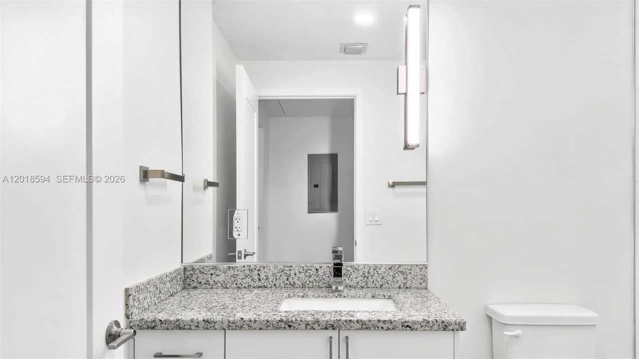 1536 NW 15th Ave, Unit 203, Miami, FL 33125 Photo