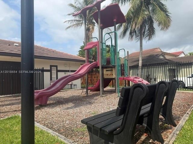18950 NW 22nd St , Pembroke Pines, FL 33029 Photo