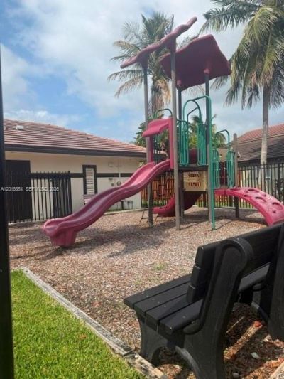 18950 NW 22nd St , Pembroke Pines, FL 33029 Photo