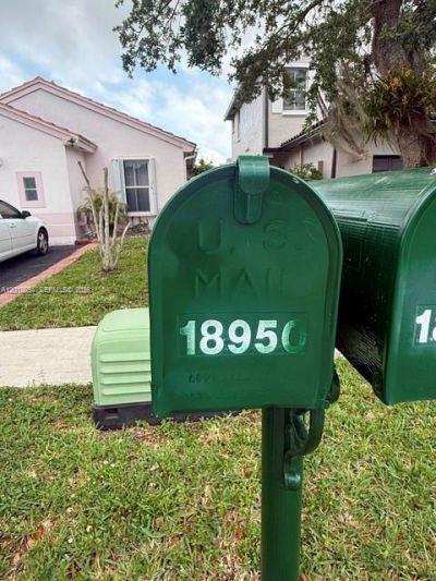 18950 NW 22nd St , Pembroke Pines, FL 33029 Photo