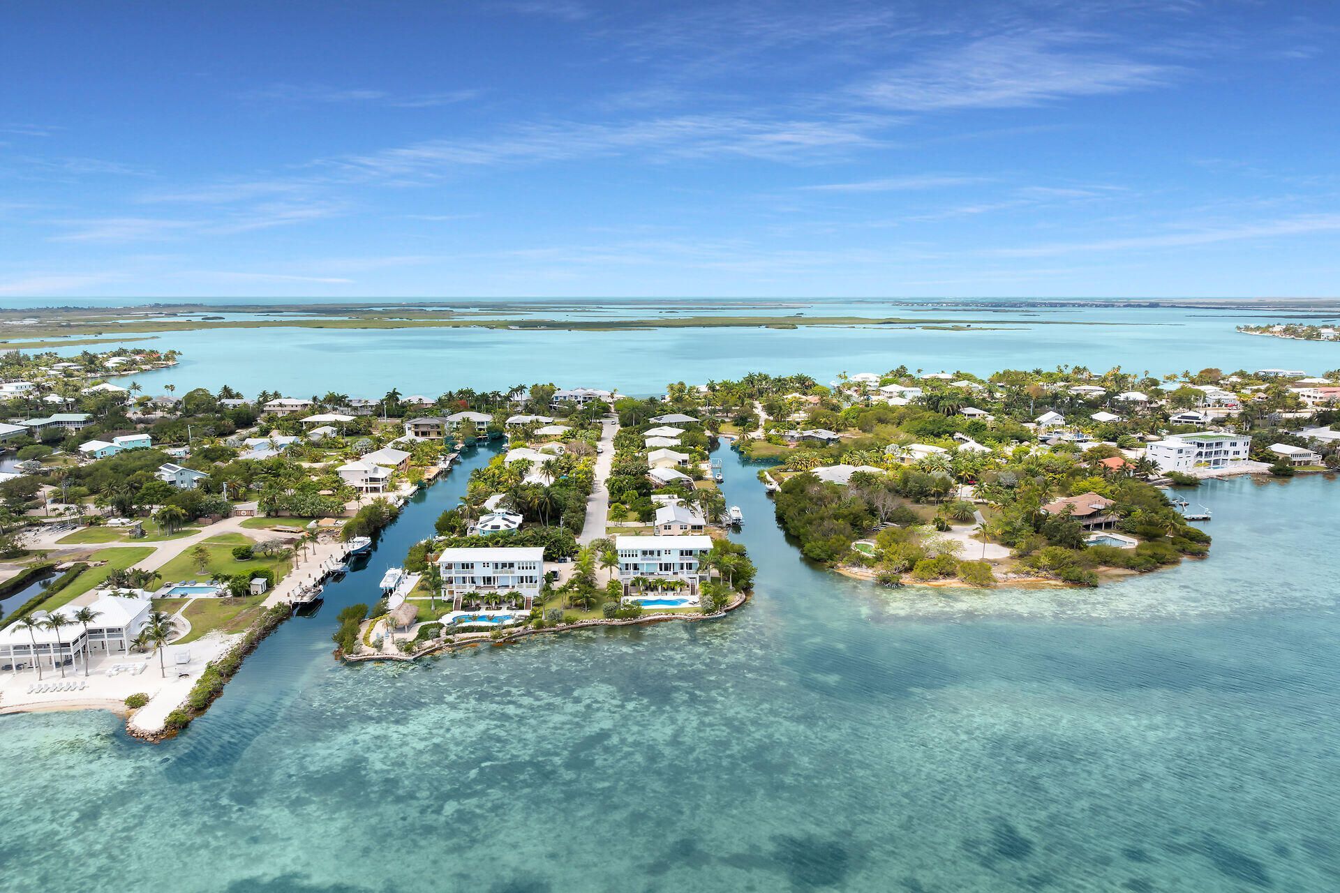 17387 Dolphin Street E, Sugarloaf Key, FL 33042 Photo
