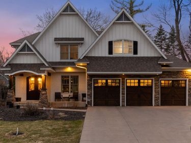 5524 Warden Avenue , Edina, MN 55436