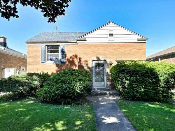 2546 West Street , River Grove, IL 60171