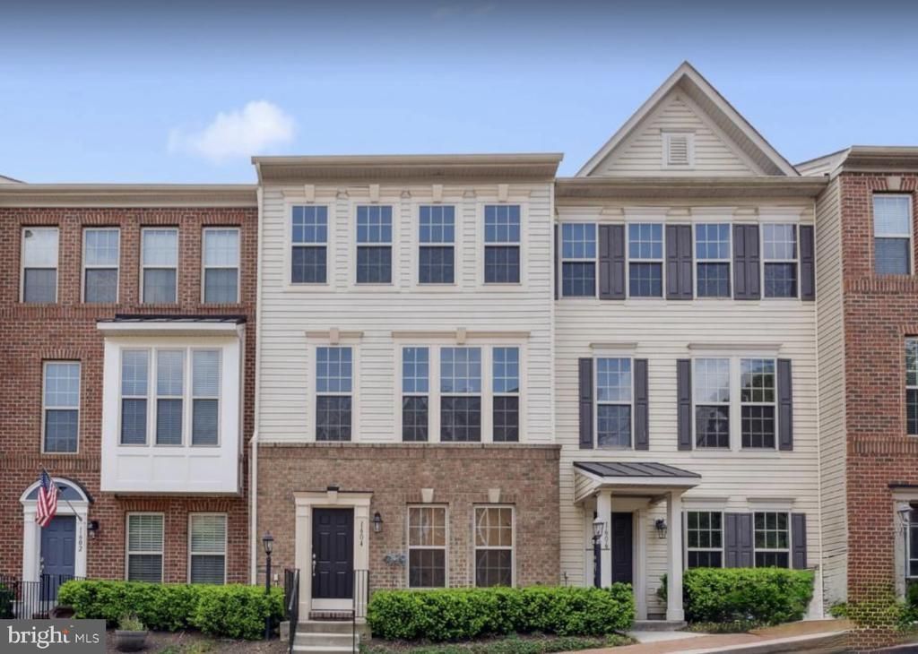 1604 SEBRING COURT, OCCOQUAN, VA 22125