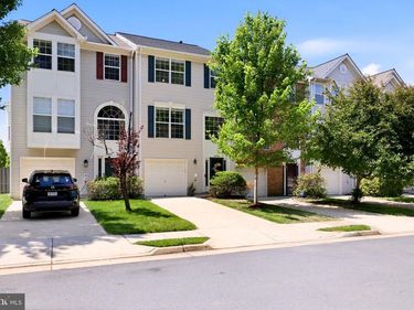11078 DOUBLEDAY LANE, MANASSAS, VA 20109