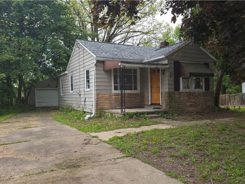 146 Hermann Street, Barberton, OH 44203 Photo 1