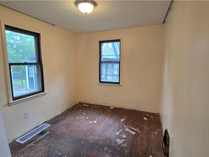 146 Hermann Street, Barberton, OH 44203 Photo 22