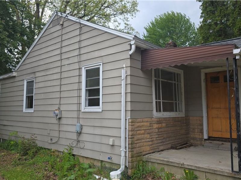 146 Hermann Street, Barberton, OH 44203 Photo 5