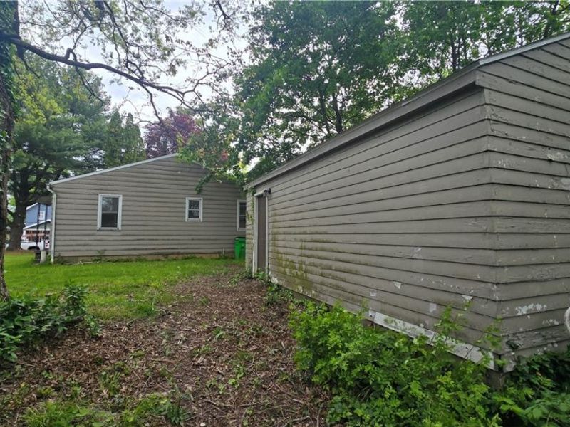 146 Hermann Street, Barberton, OH 44203 Photo 9
