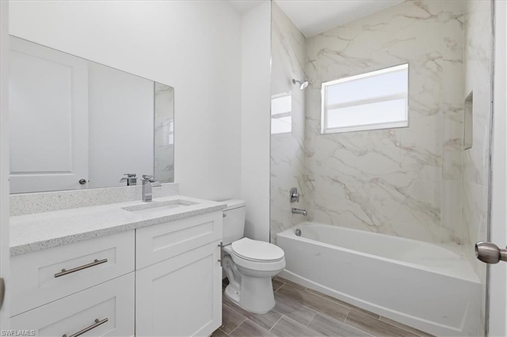 191 Rotonda Blvd W, Unit 3, Rotonda West, FL 33131 Photo