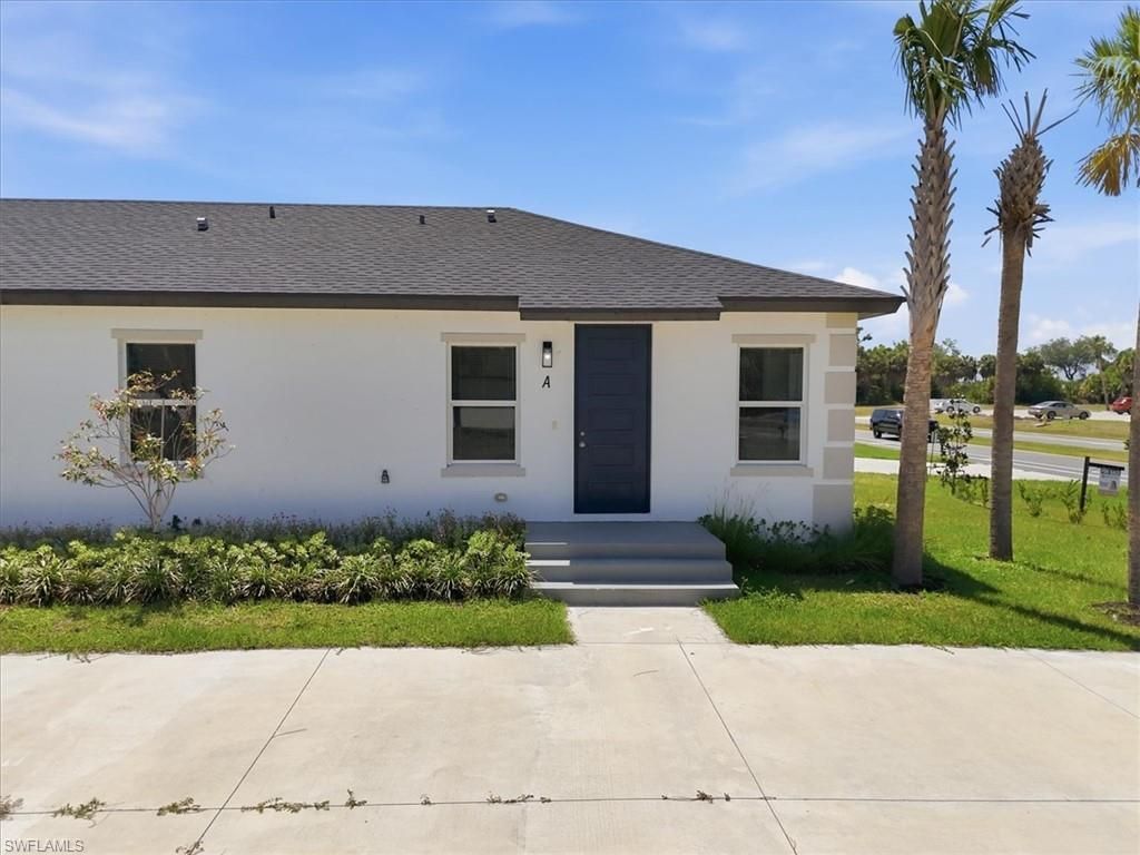 191 Rotonda Blvd W, Unit 3, Rotonda West, FL 33131 Photo