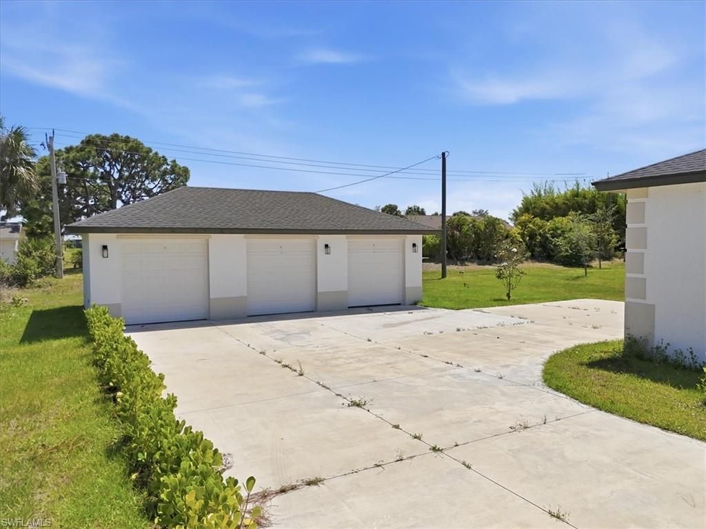 191 Rotonda Blvd W, Unit 3, Rotonda West, FL 33131 Photo