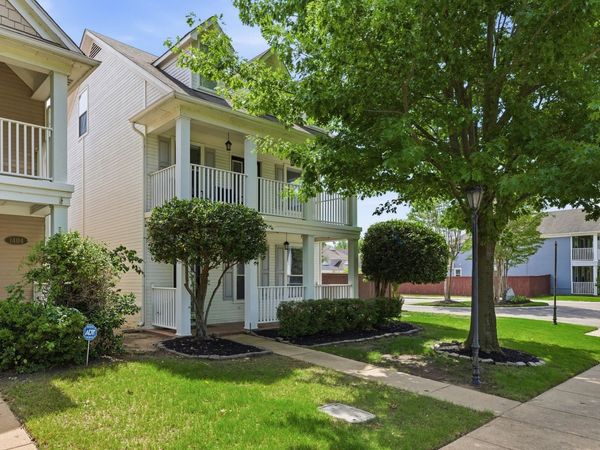 1400 E ISLAND PL, Memphis, TN 38103
