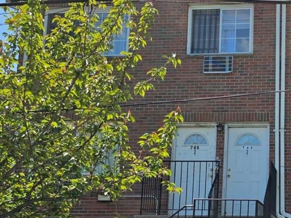 748 E 227th Street , Bronx, NY 10466