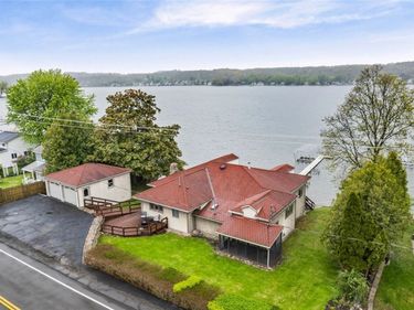 4556 E Lake Road, Livonia, NY 14487