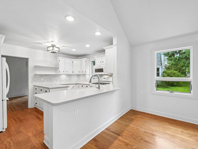 175 W Weisheimer Road, Columbus, OH 43214 Photo 13