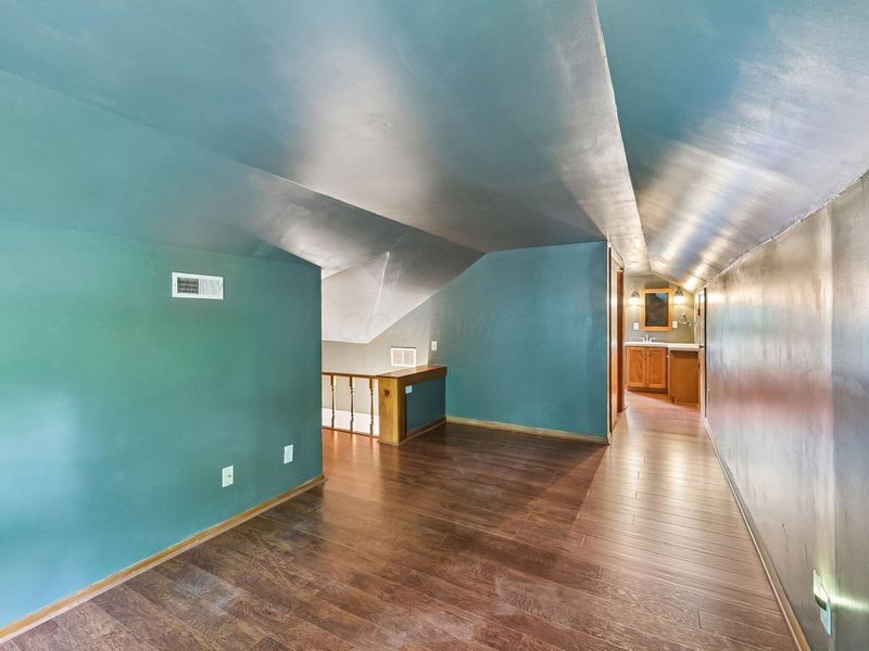 175 W Weisheimer Road, Columbus, OH 43214 Photo 32