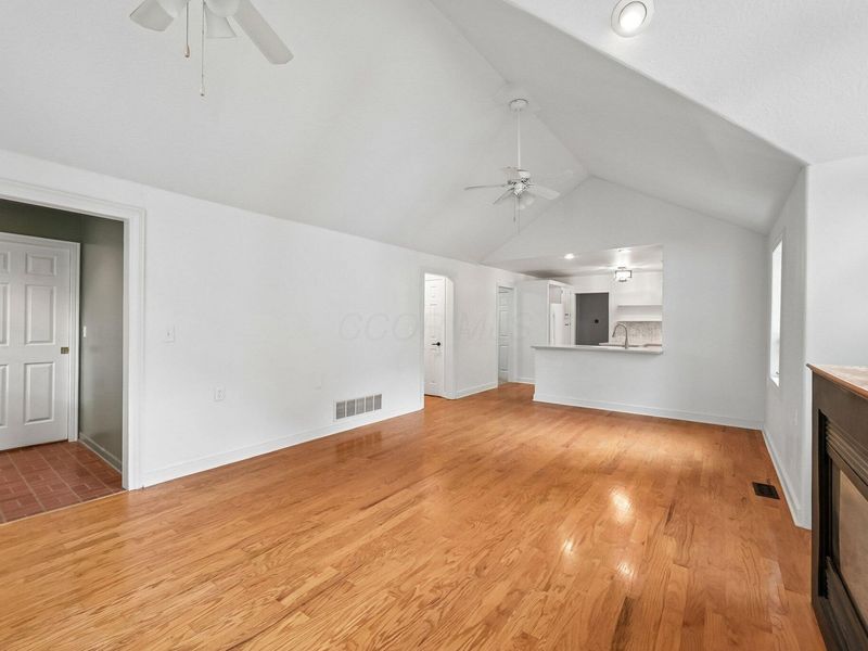 175 W Weisheimer Road, Columbus, OH 43214 Photo 35