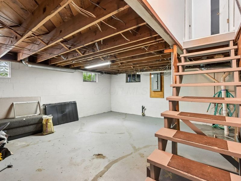 175 W Weisheimer Road, Columbus, OH 43214 Photo 37