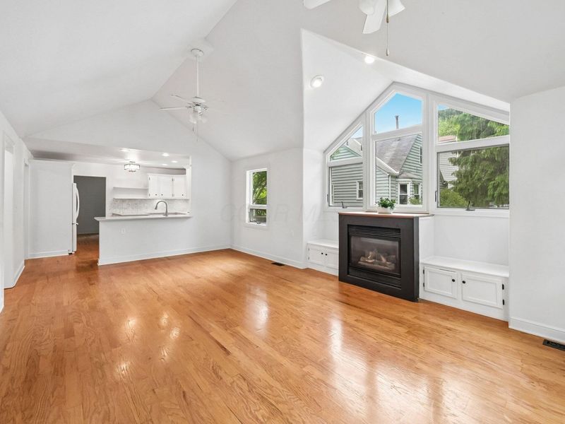 175 W Weisheimer Road, Columbus, OH 43214 Photo 8