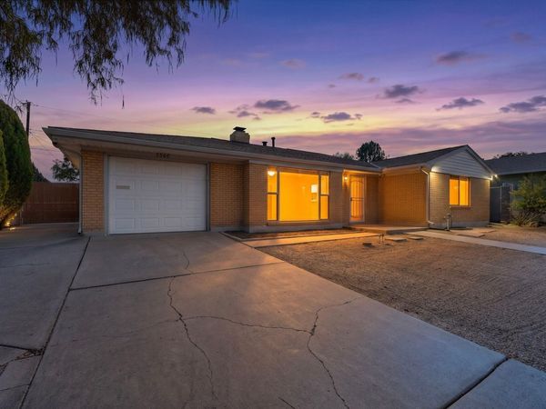 3560 Colorado Street NE, Albuquerque, NM 87110