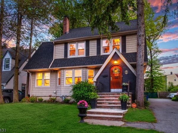 10 Benvenue Ave, West Orange, NJ 07052