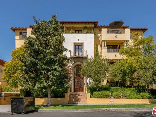 10617 EASTBORNE Avenue, Unit PH2, Los Angeles, CA 90024