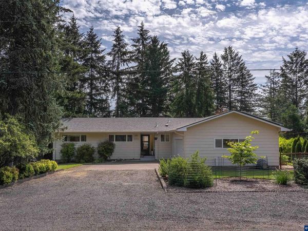 2981 Sunny Ln NW, Albany, OR 97321