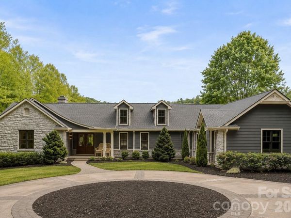 301 Winding Meadows Drive, Flat Rock, NC 28731