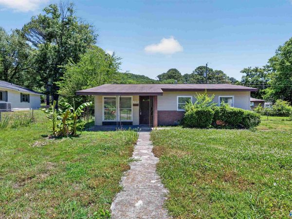 238 Victory Lane NE, Huntsville, AL 35811