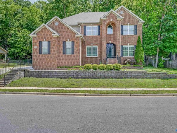 7087 Pale Dawn Place SE, Owens Cross Roads, AL 35763