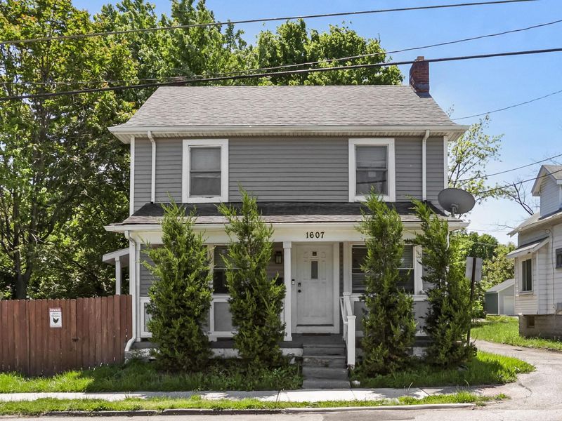 1607 Mooberry Street , Columbus, OH 43205 Photo 1