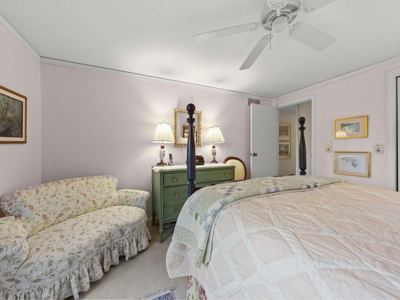 4781 Coach Road, Columbus, OH 43220 Photo 25